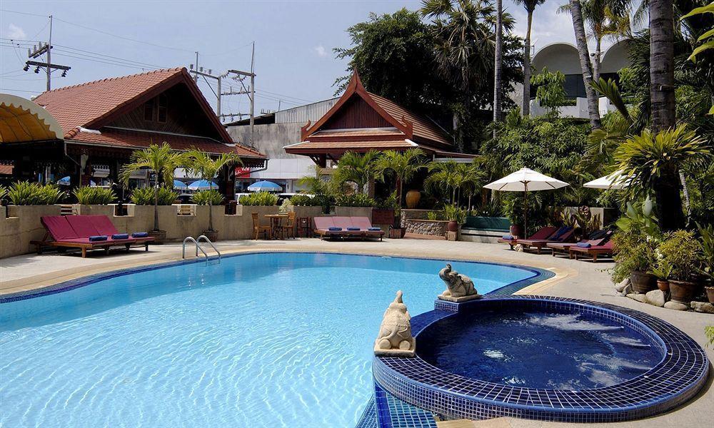 Safari Hotel 3*