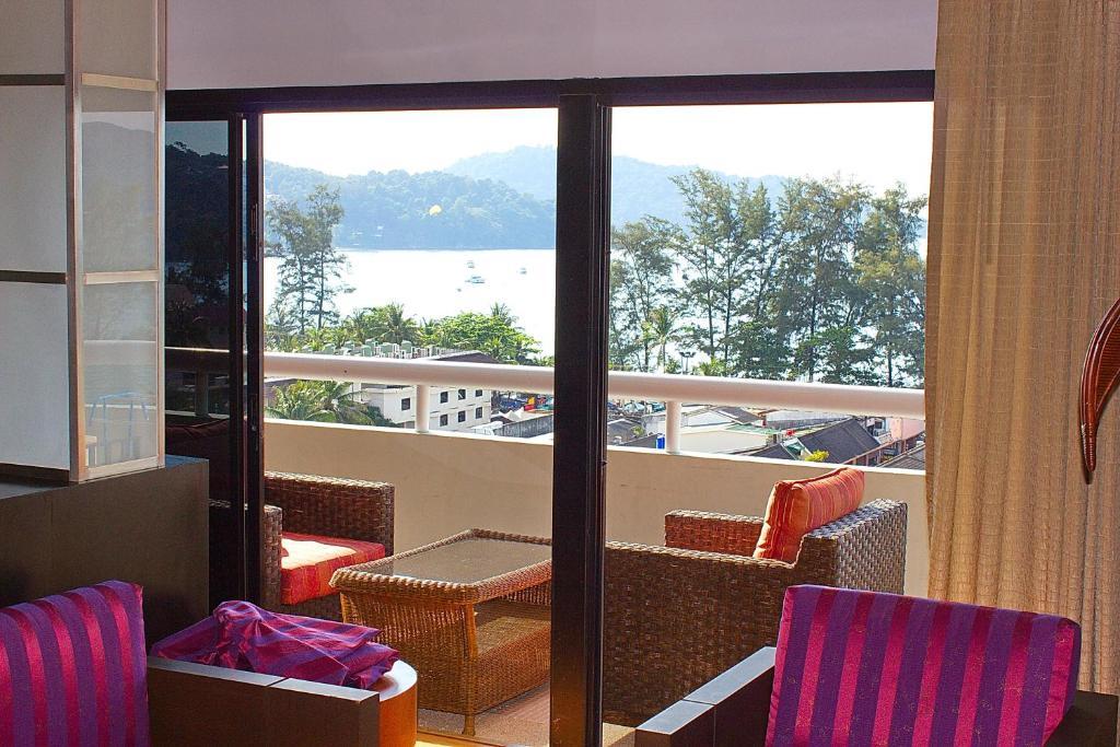 Tower Holiday Patong