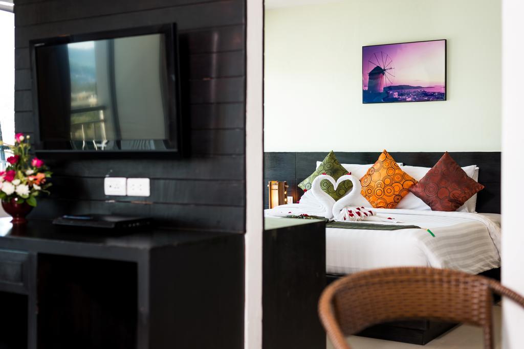Hotel Apk And Phuket