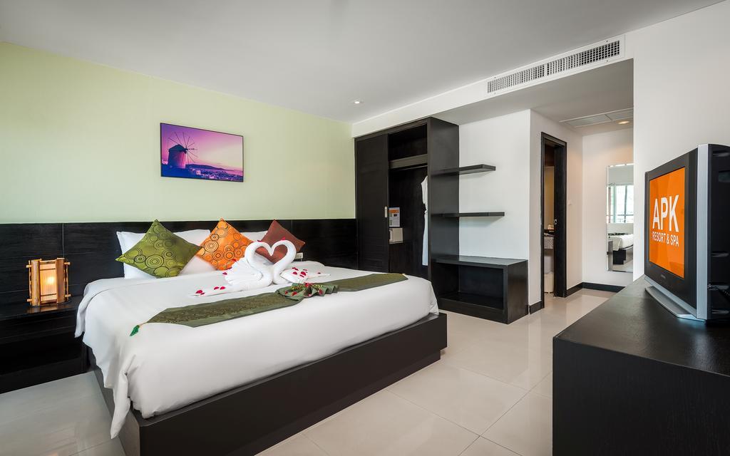 Apk And Phuket