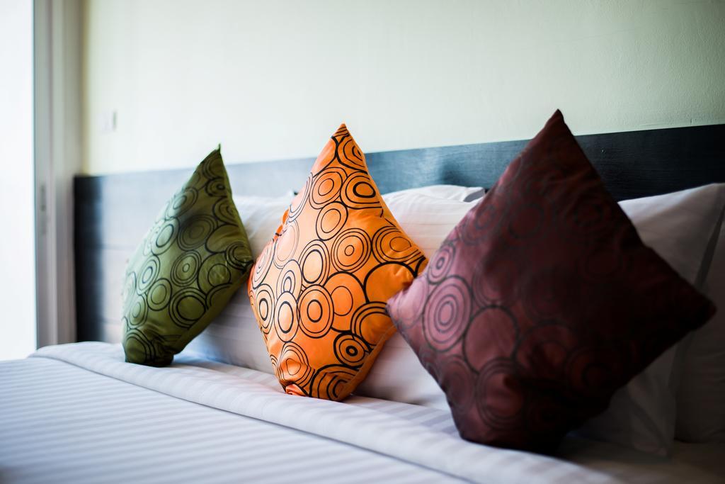 Hotel Apk And Phuket