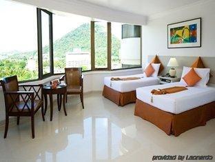 Hotel I Pavilion 4*