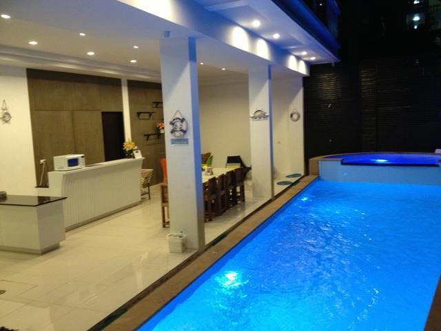 Hotel The Silk Hill Patong