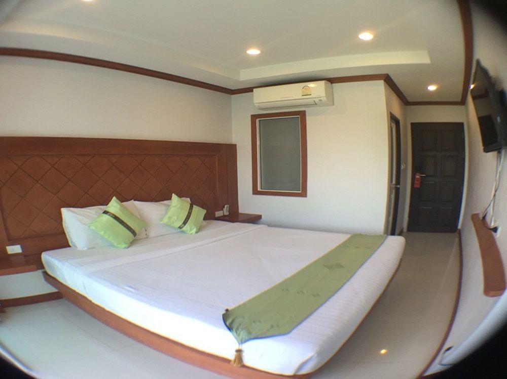 Hotel Thira Patong
