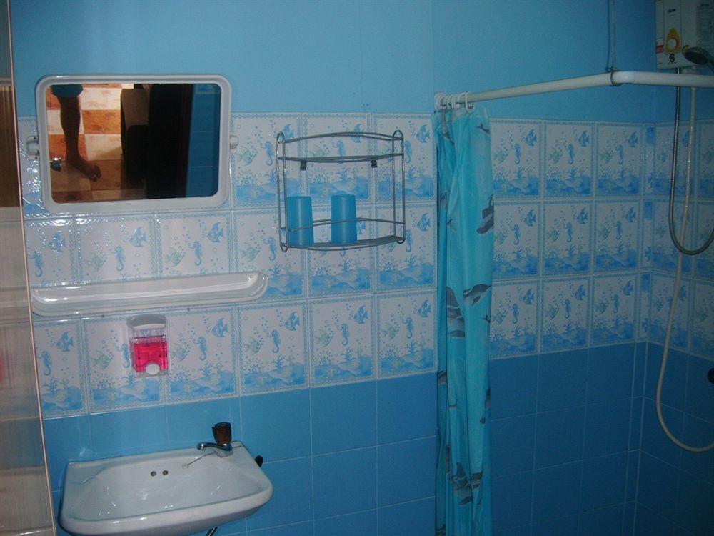 Hostel Peace Patong