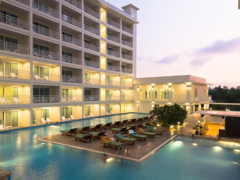 Chanalai Hillside Resort,