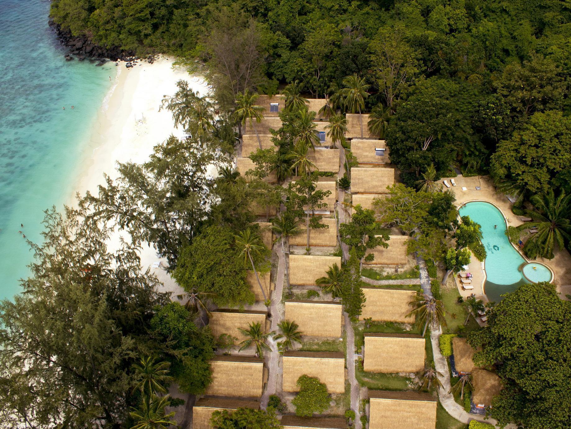 Tempat peranginan Coral Island
