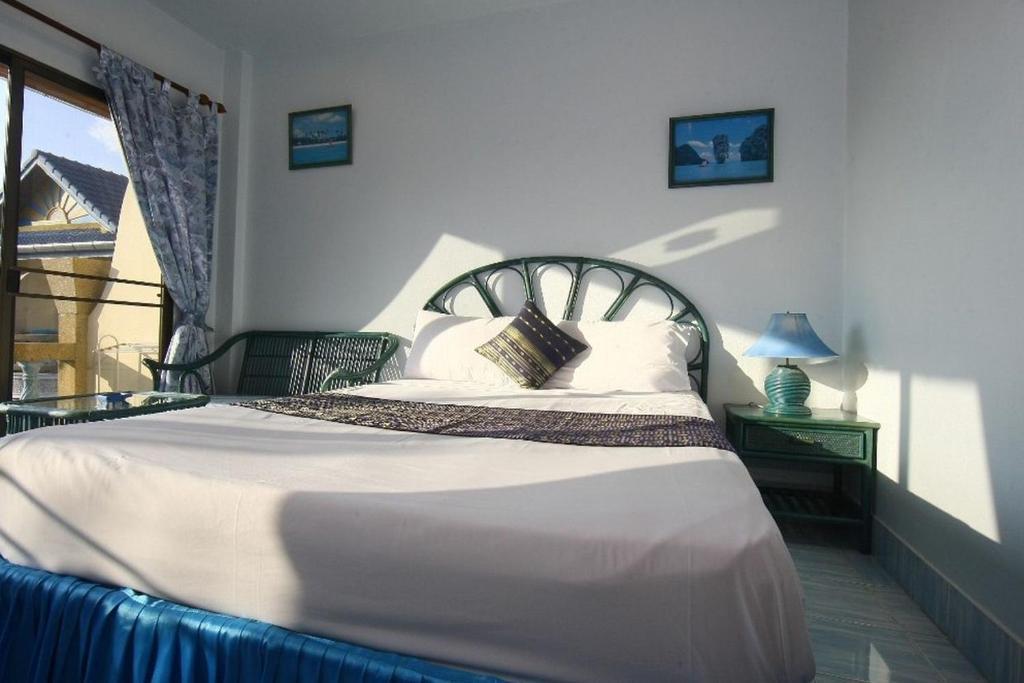 Sunbeach Mansion Hotel