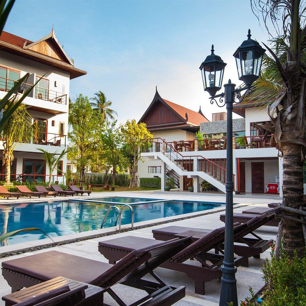 T-villa Phuket Nai Yang Appartement *