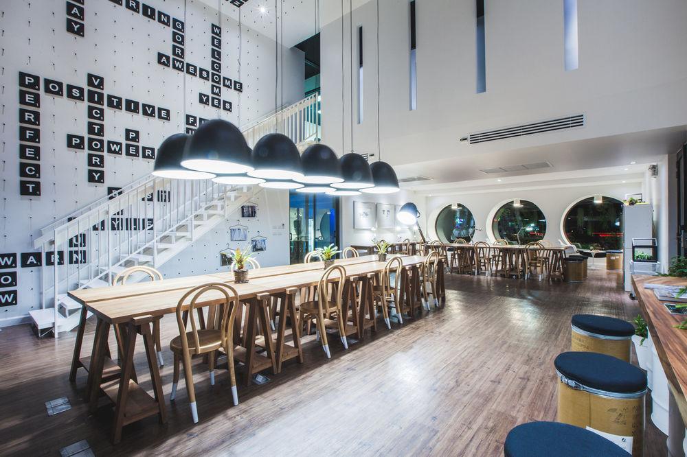 Blu Monkey Hub And Town- Free Day Coworking Space Hotel