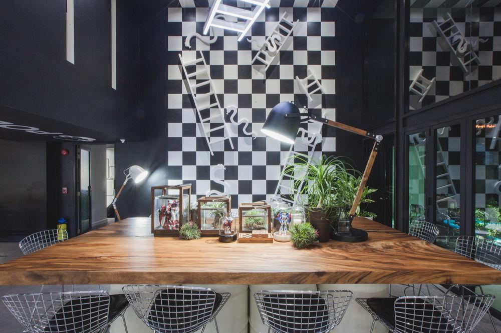 Blu Monkey Hub And Town- Free Day Coworking Space Hotel Phuket