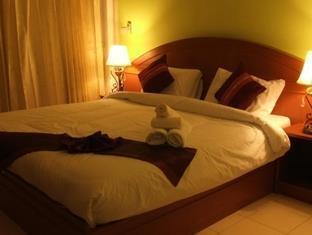 Holidays House 2*