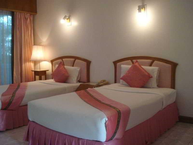 Phuket Golden - Sha Extra Inn Karon