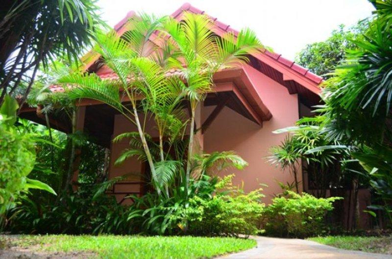 The Happy Elephant Resort Rawai