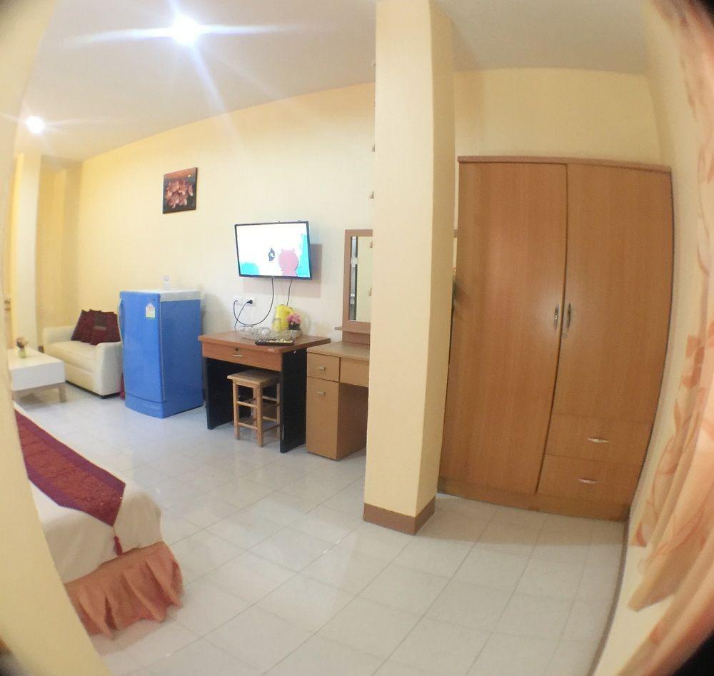 Oyo 1134 Baan Zarn 2*
