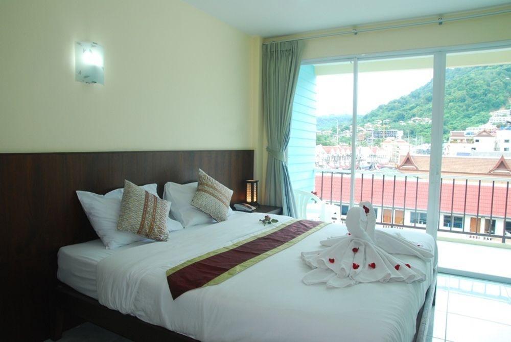 Palm * Patong