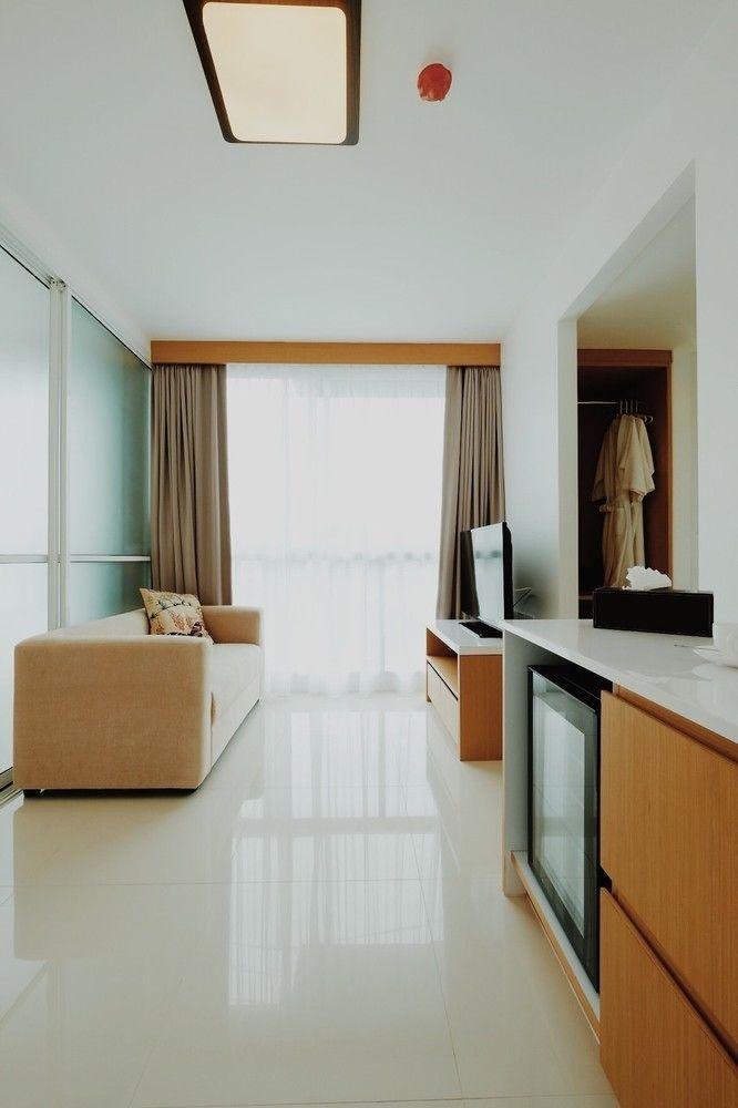 Modern Thai Pangsapuri