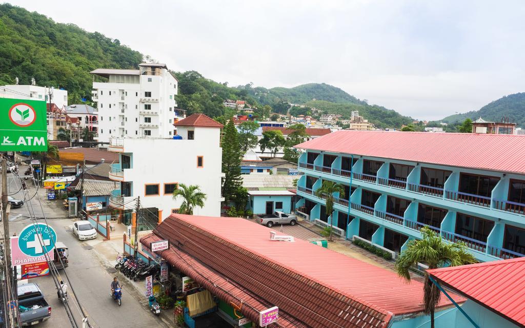 Beehive Magenta Patong *
