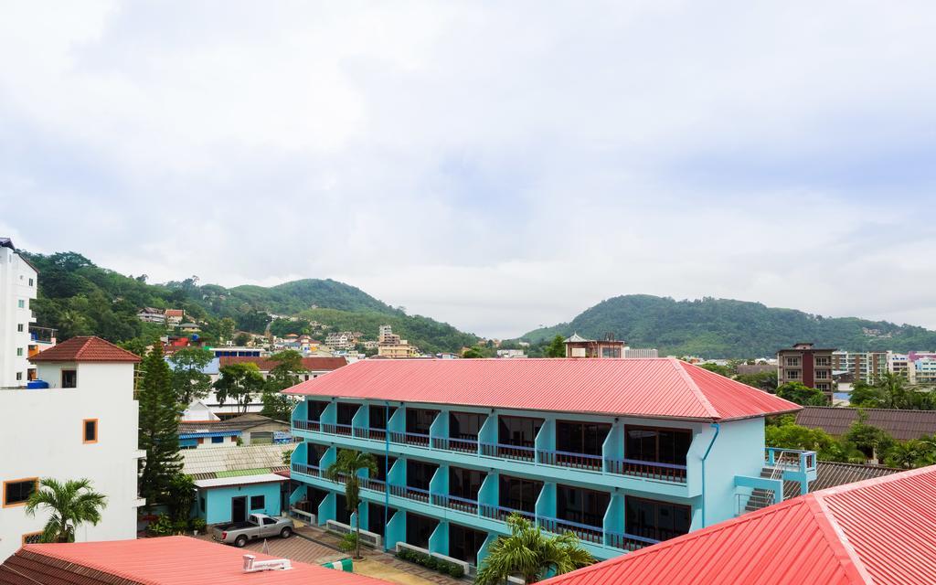 Hostel Beehive Magenta Patong