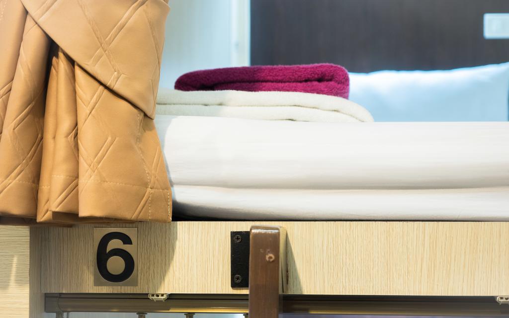 Hostel Beehive Magenta Patong Phuket