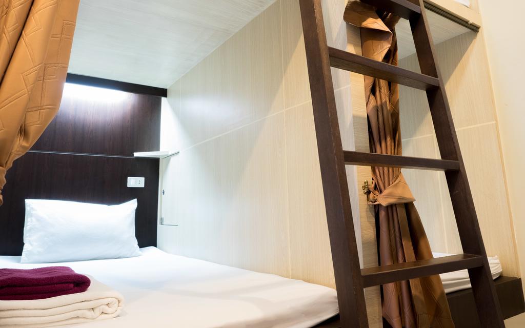 Beehive Magenta Patong * Phuket
