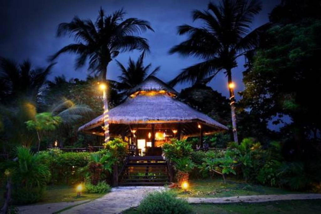 Banraya And Hotel Koh Racha Yai