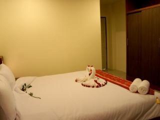 Abbey Road Hotel 2*