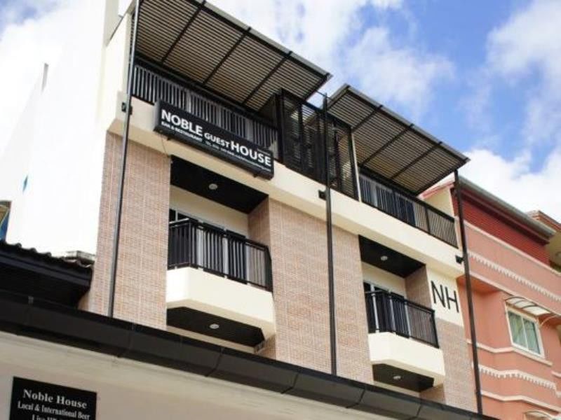 Noble House - 200 Meters Patong Gasthof