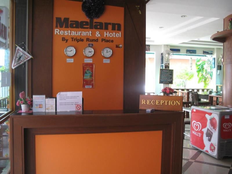 Triple Rund Place Hotel 2*