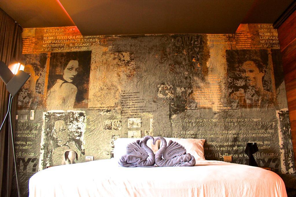 Little Paris Apartment