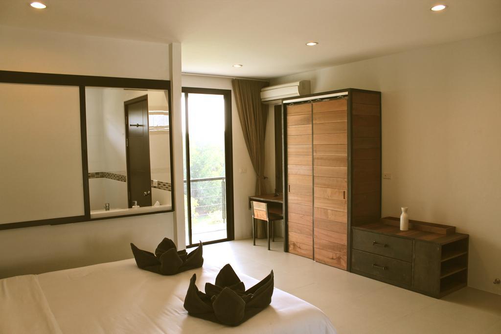 Little Paris Apartment