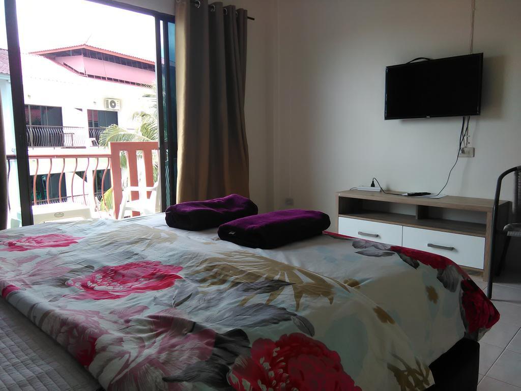 Rumah tetamu Nb House 2*