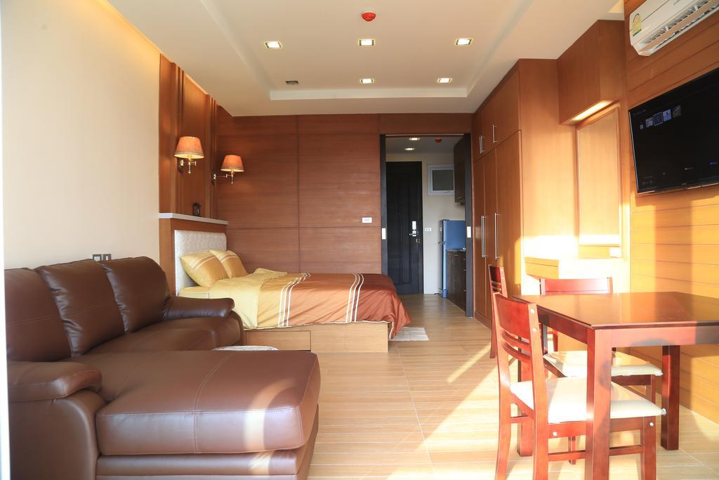 Sea And Sky #406 Appartement *