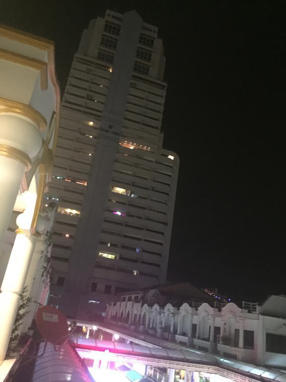 Cafe De Paris Patong
