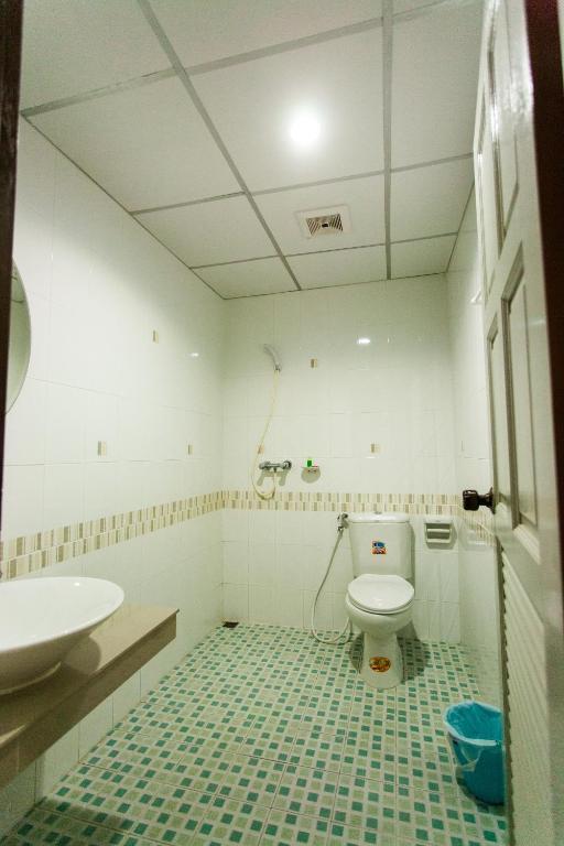 Abbey Road Hotel 2*