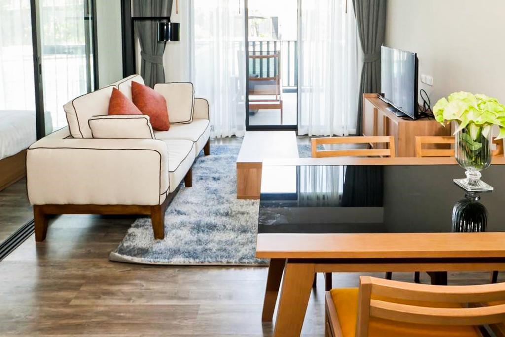 Apartment The Deck By Favstay