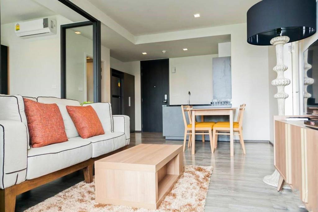 Apartment The Deck By Favstay *