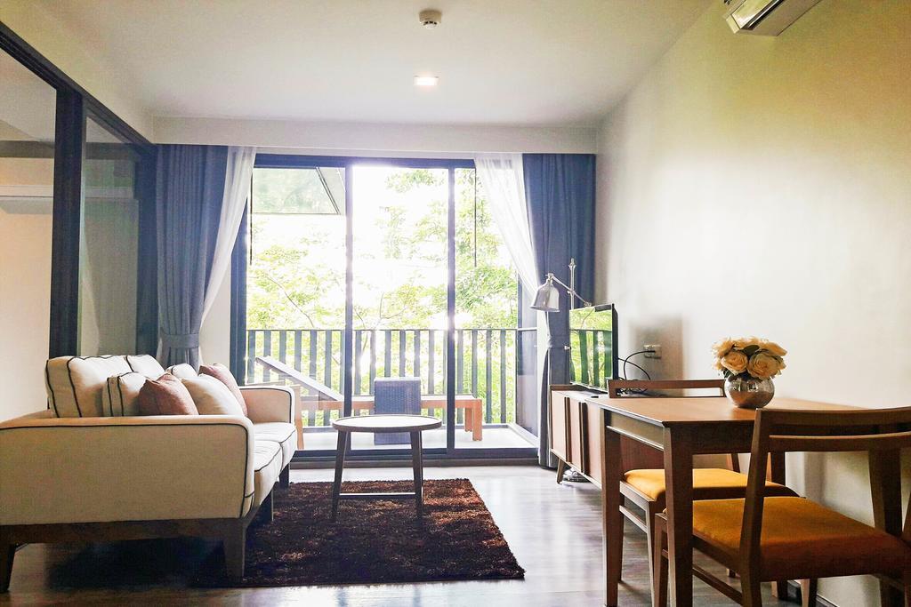 The Deck By Favstay Apartment Patong