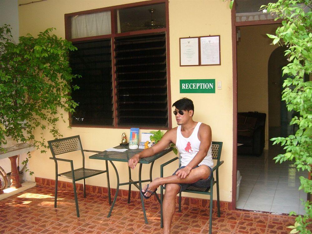 Peace Hostel Patong