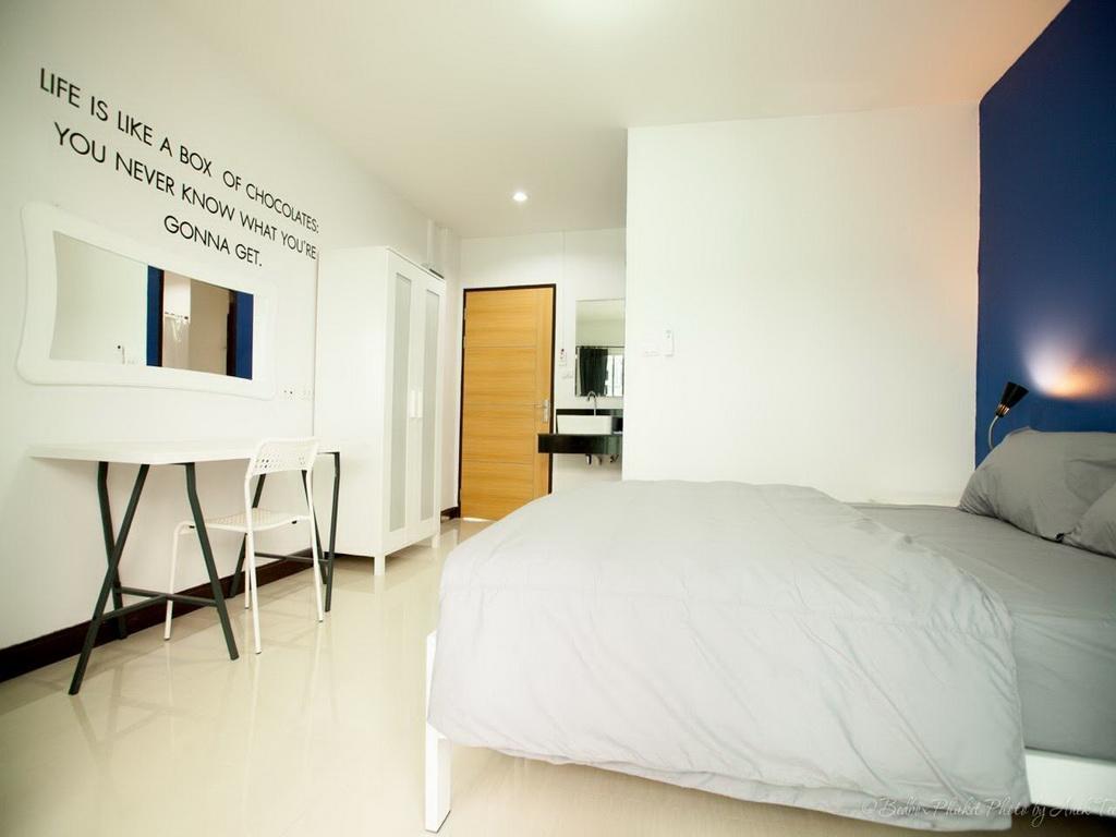 Hostel Bedbox And *