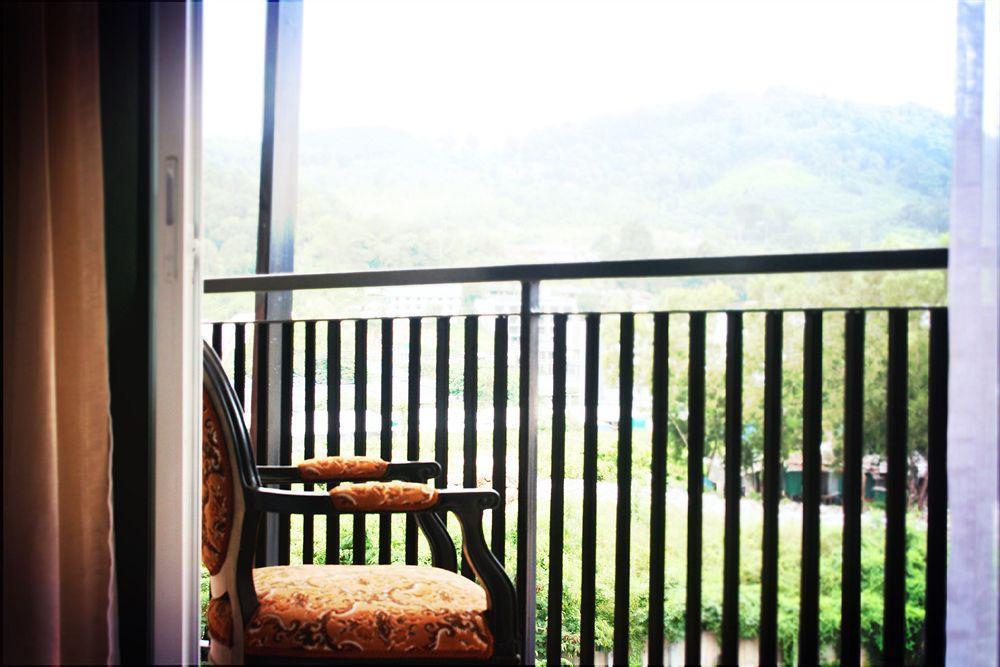 Noble House - 200 Meters Patong Gasthof 3*