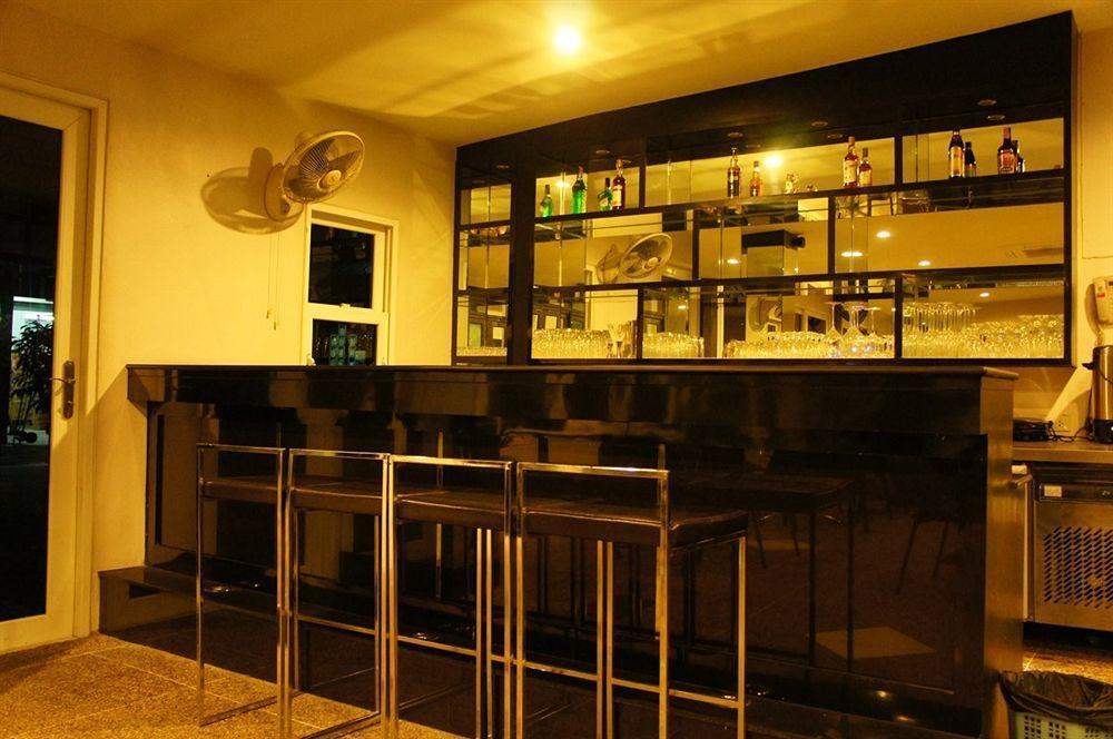 Noble House - 200 Meters Patong 3*