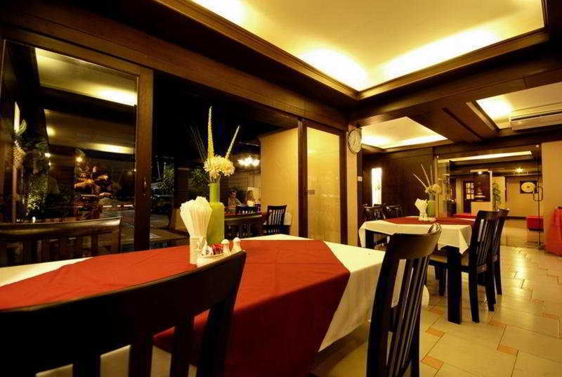 Patong Swiss Front 3* Phuket