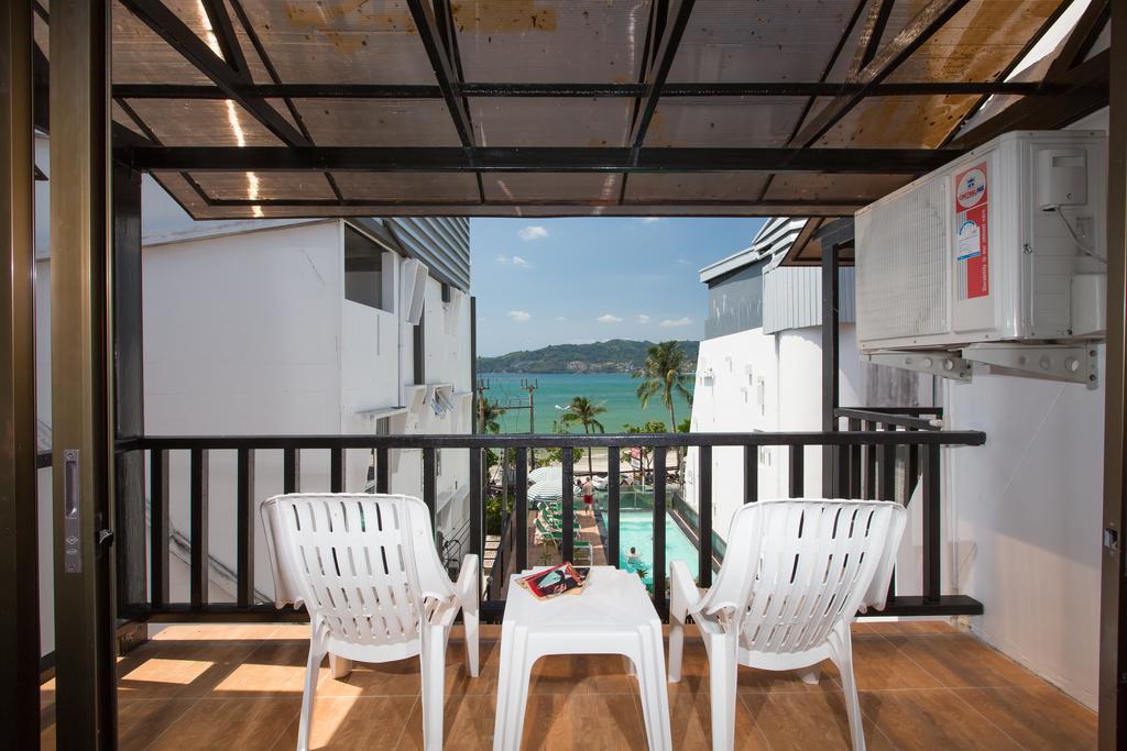 Hotel Patong Swiss Front