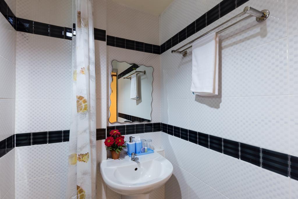 Hotel Pr -sha 3*