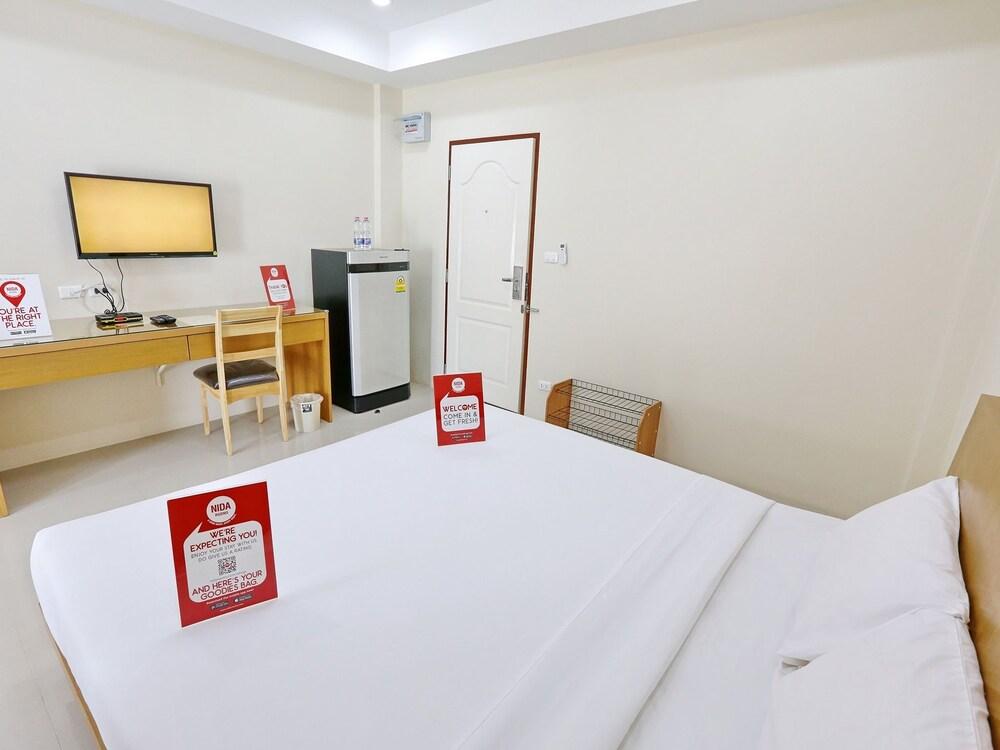 Hotel Nida Pattana 47 Central Mall 3*