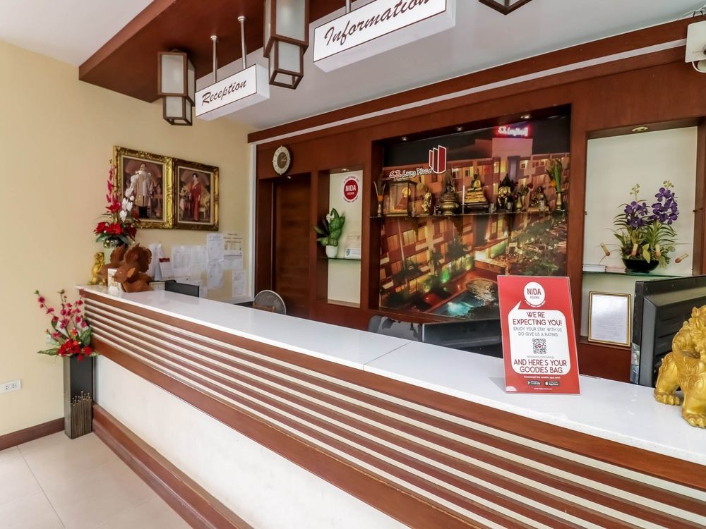 Nida Pattana 47 Central Mall Phuket