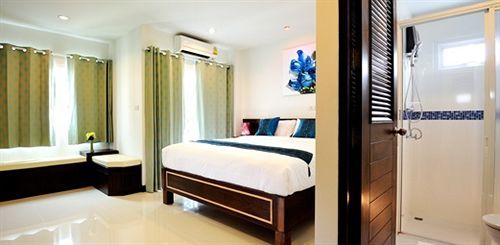 Ruen Buathong Boutique Hotel 3*