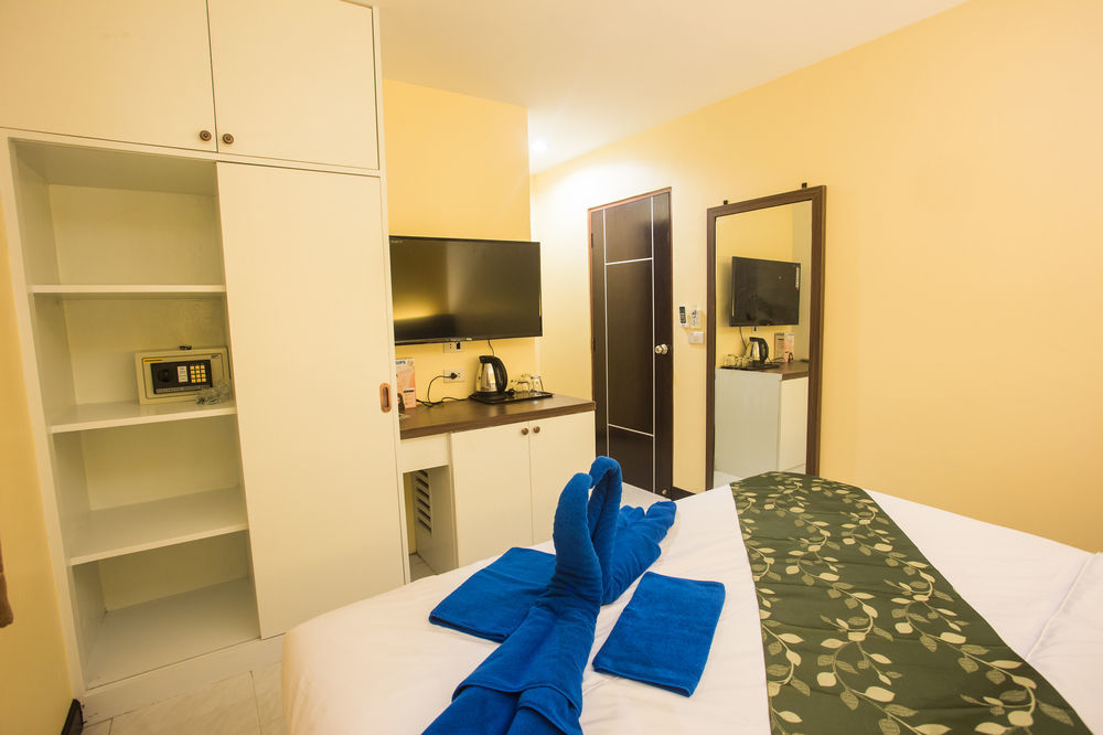 Hotel The Shades Boutique Patong