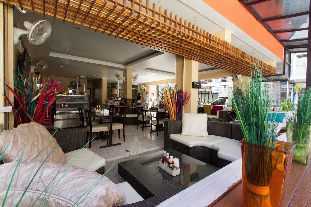 Cool Sea House Patong